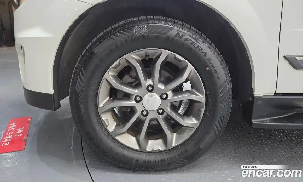 SsangYong Korando 2014 2.0 Автомат в Москве № 24975, фото 18