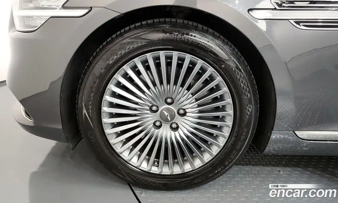 Genesis G90 2019 3.8 Автомат в Москве № 25929, фото 13