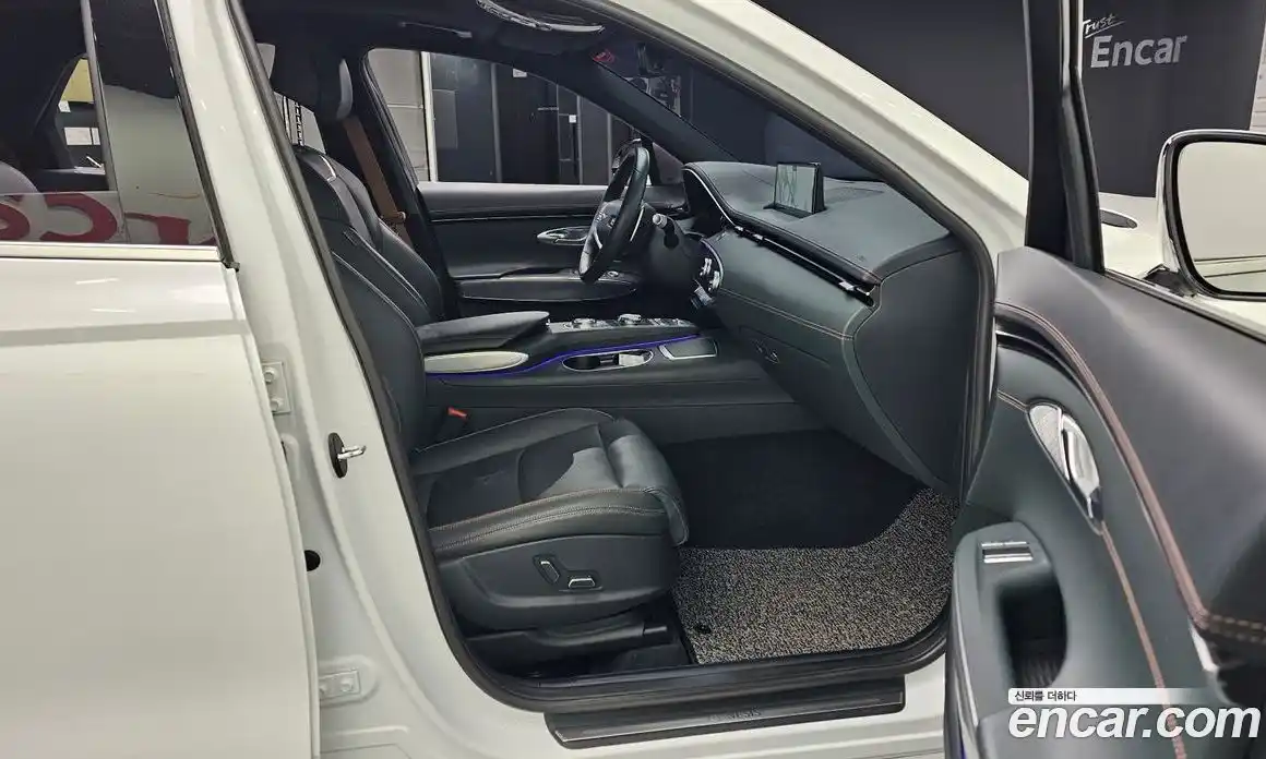 Genesis GV70 2021 2.5 Автомат в Москве № 26767, фото 11