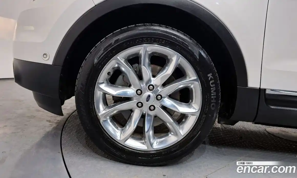 Ford Explorer 2014 3.5 Автомат в Москве № 281357, фото 12