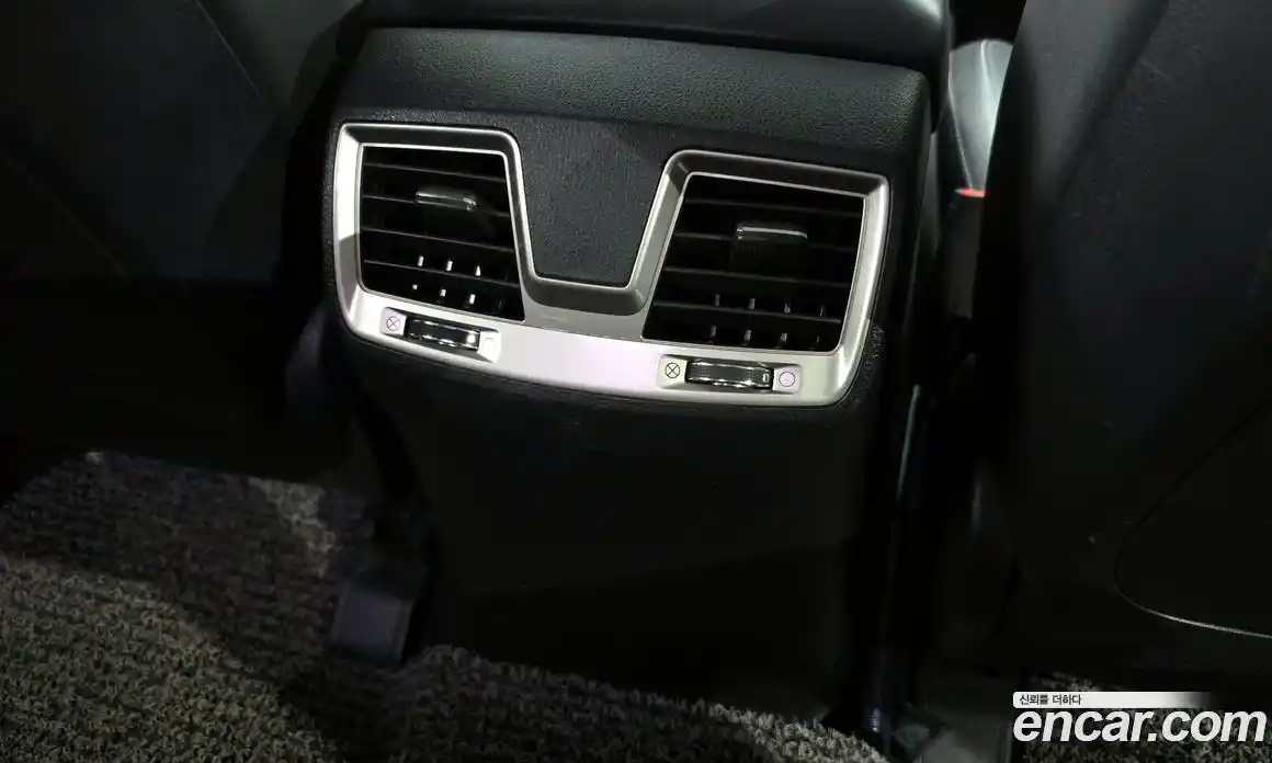 SsangYong Rexton 2018 2.2 Автомат в Москве № 28309, фото 4