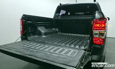 SsangYong Rexton 2018 2.2 Автомат в Москве № 28309, миниатюра 7