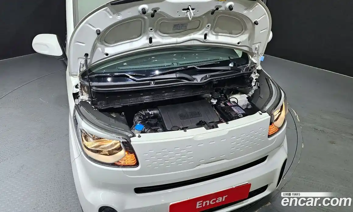 Kia Ray 2022 1.0 Автомат в Москве № 287685, фото 4