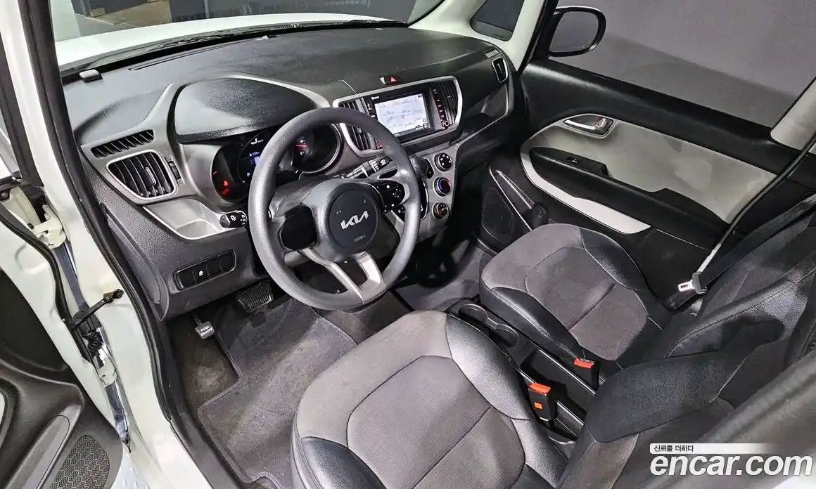 Kia Ray 2022 1.0 Автомат в Москве № 287685, фото 9