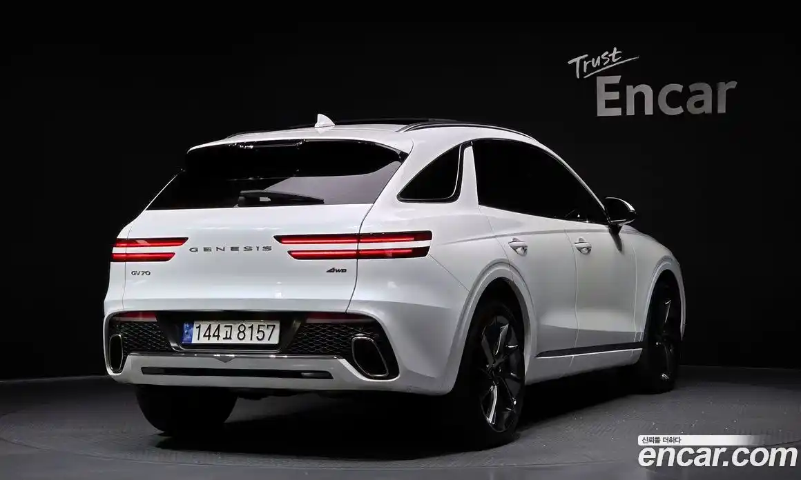 Genesis GV70 2023 2.5 Автомат в Москве № 289023, фото 19