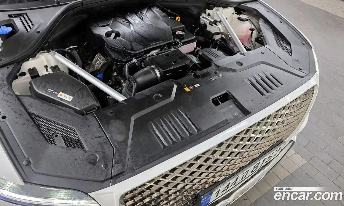 Genesis GV70 2023 2.5 Автомат в Москве № 289023, фото 3