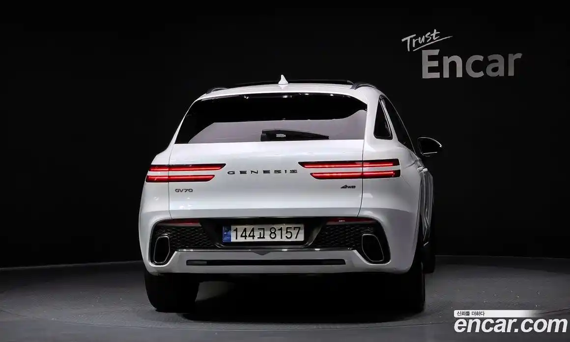 Genesis GV70 2023 2.5 Автомат в Москве № 289023, фото 6