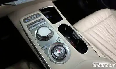 Genesis GV70 2023 2.5 Автомат в Москве № 289023, миниатюра 8