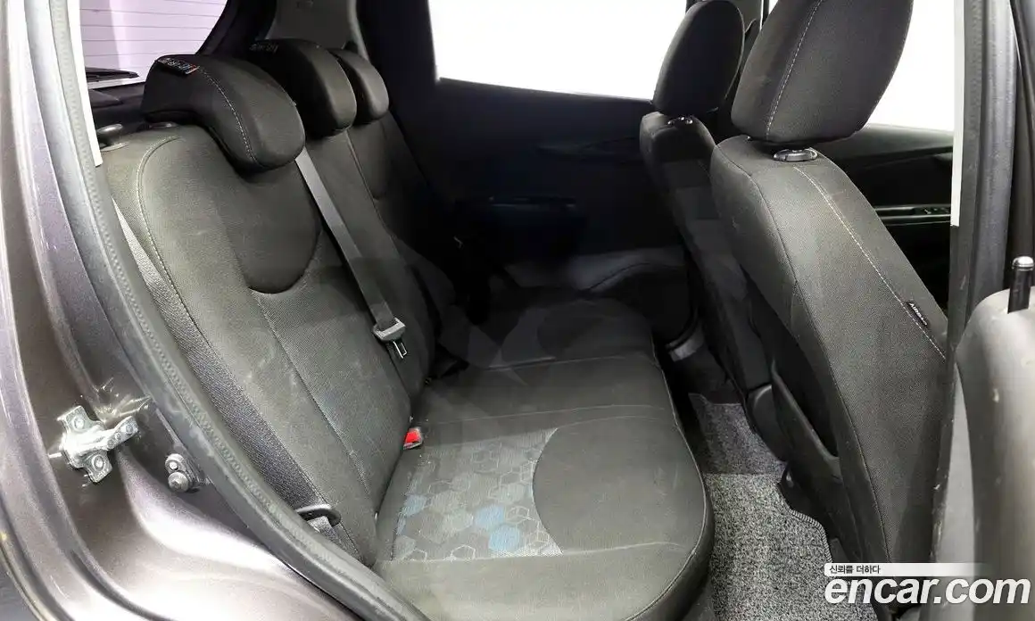 Chevrolet Spark 2016 1.0 Автомат в Москве № 296692, фото 15