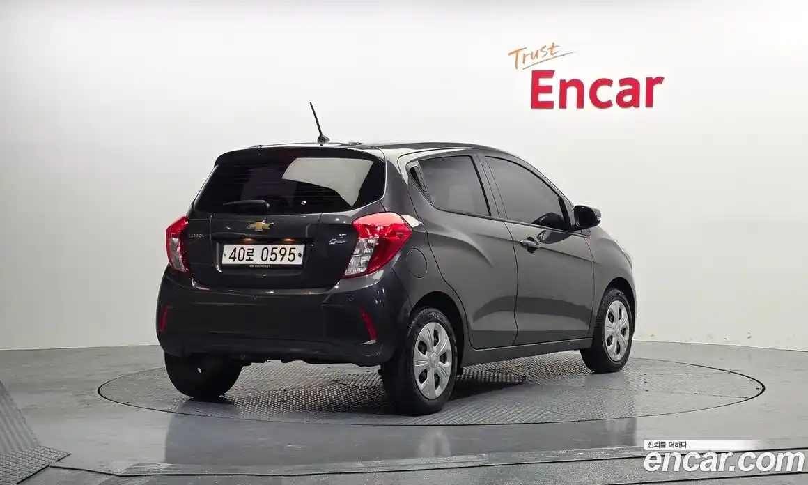 Chevrolet Spark 2016 1.0 Автомат в Москве № 296692, фото 18