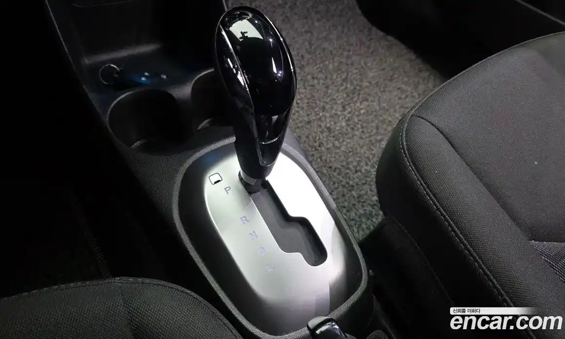 Chevrolet Spark 2016 1.0 Автомат в Москве № 296692, фото 3