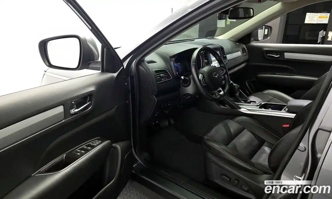 Renault QM6 2024 2.0 Автомат в Москве № 298759, фото 13