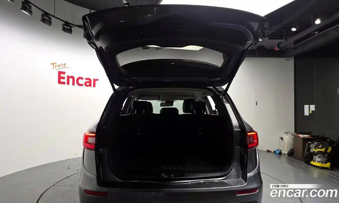 Renault QM6 2024 2.0 Автомат в Москве № 298759, фото 16