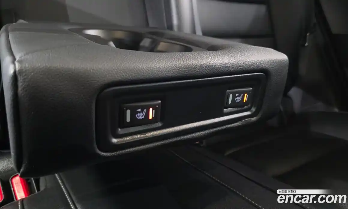 Renault QM6 2024 2.0 Автомат в Москве № 298759, фото 17