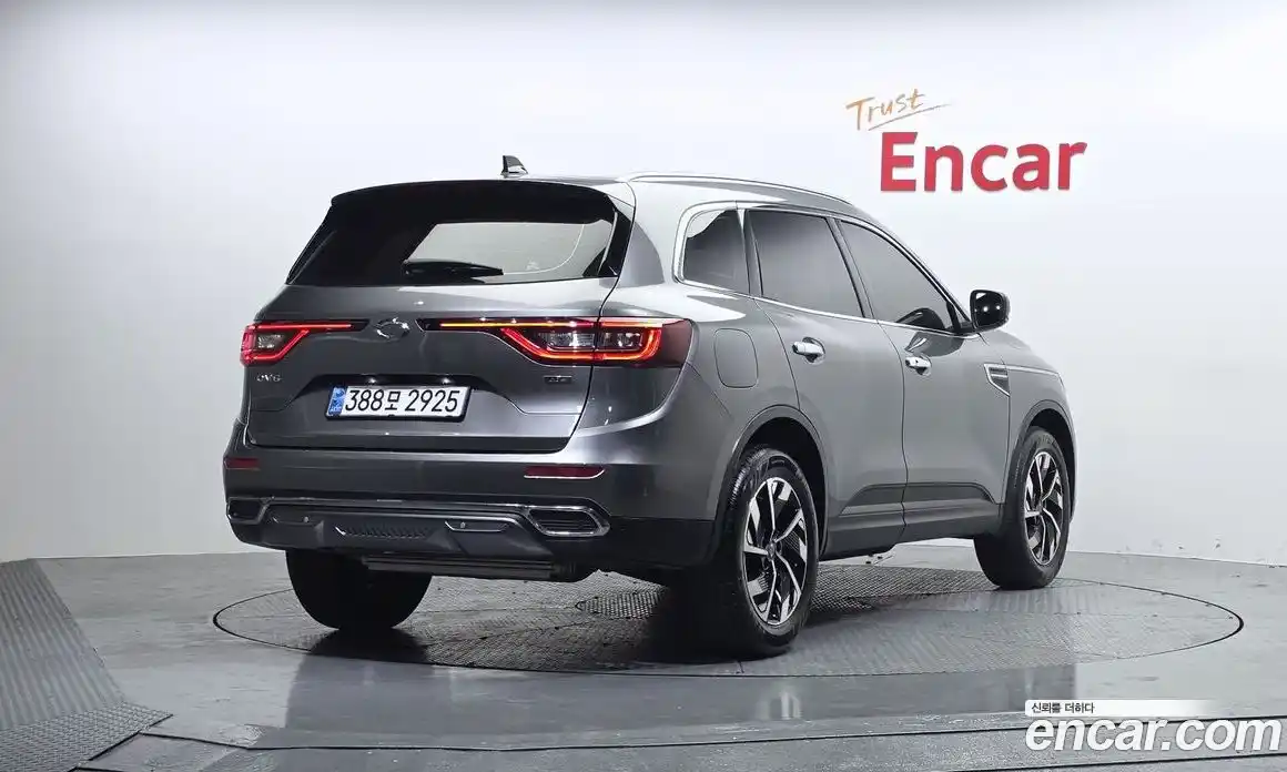 Renault QM6 2024 2.0 Автомат в Москве № 298759, фото 19