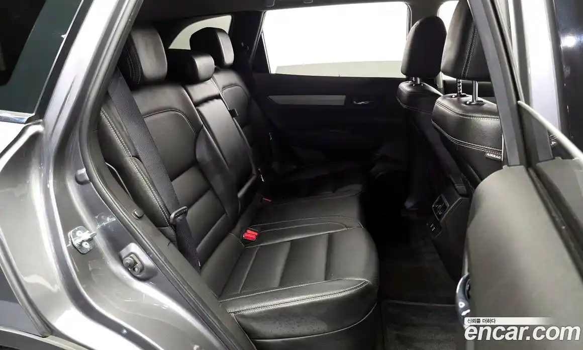 Renault QM6 2024 2.0 Автомат в Москве № 298759, фото 4