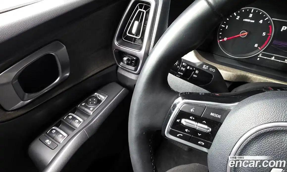 Kia Sorento 2023 2.2 Автомат в Москве № 307052, фото 13