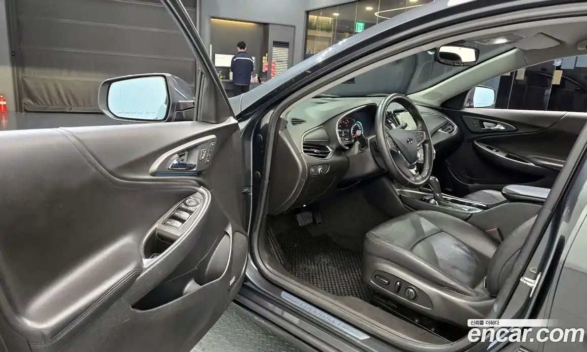 Chevrolet Malibu 2018 1.5 Автомат в Москве № 314979, фото 17