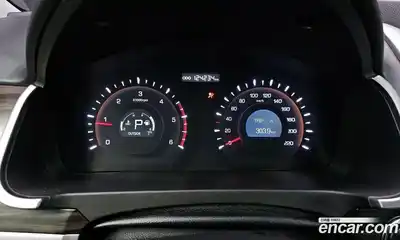 SsangYong Korando 2014 2.0 Автомат в Москве № 31876, миниатюра 3