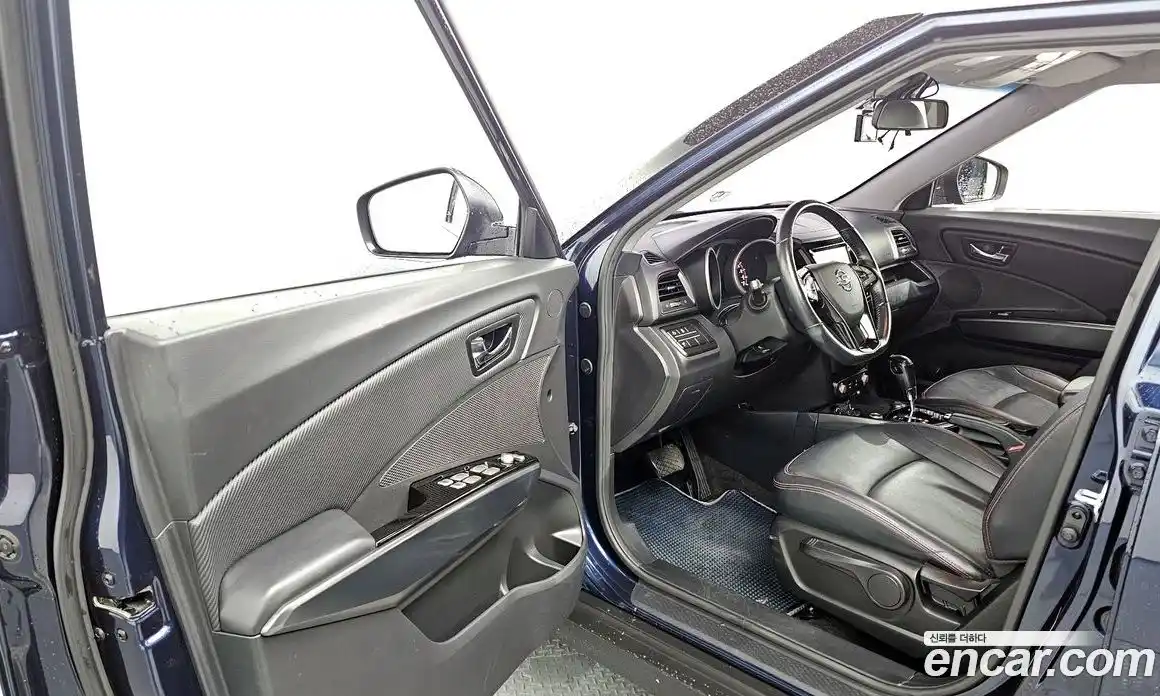 SsangYong TIBOLI 2016 1.6 Автомат в Москве № 31983, фото 10