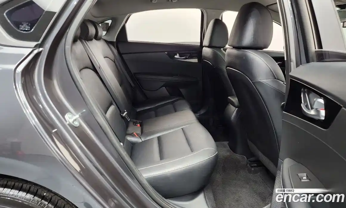 Kia K3 2024 1.6 Автомат в Москве № 321171, фото 17