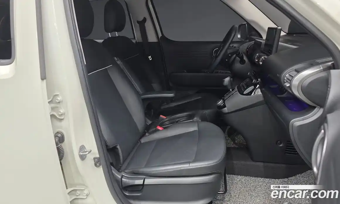 Hyundai Casper 2022 1.0 Автомат в Москве № 330218, фото 11