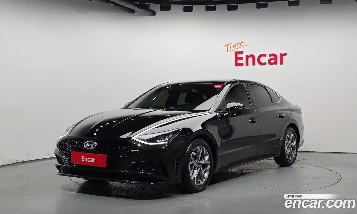 Hyundai Sonata 2022 2.0 Автомат в Москве № 330425, фото 11