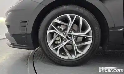 Hyundai Sonata 2022 2.0 Автомат в Москве № 330425, миниатюра 12