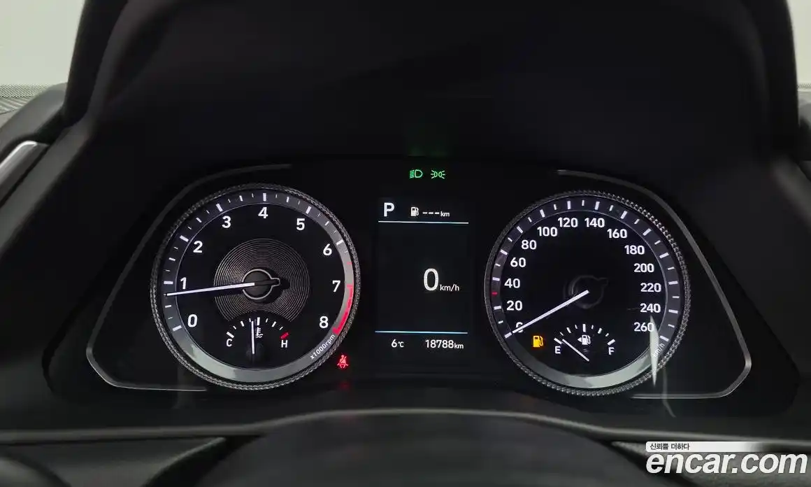 Hyundai Sonata 2022 2.0 Автомат в Москве № 330425, фото 16