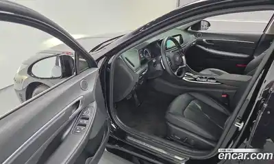 Hyundai Sonata 2022 2.0 Автомат в Москве № 330425, миниатюра 10