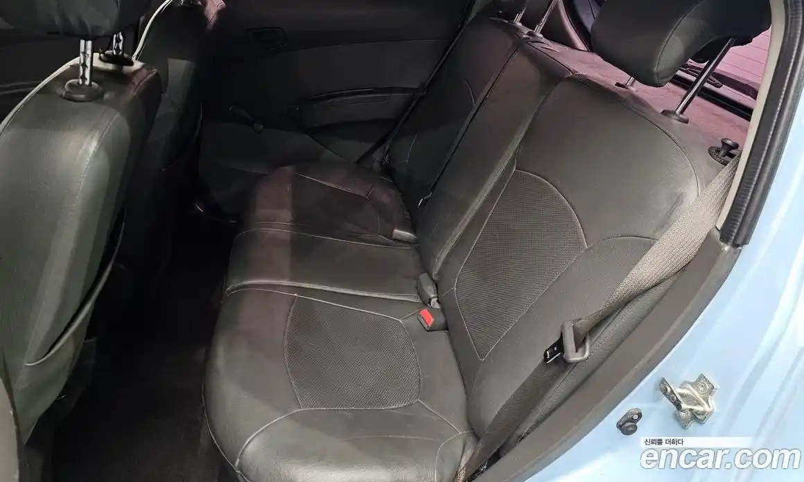 Chevrolet Spark 2015 1.0 Автомат в Москве № 332232, фото 14