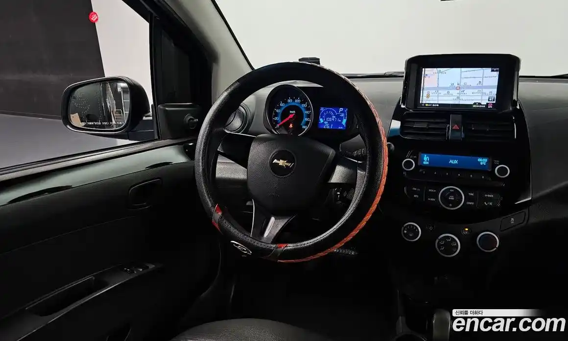 Chevrolet Spark 2015 1.0 Автомат в Москве № 332232, фото 8