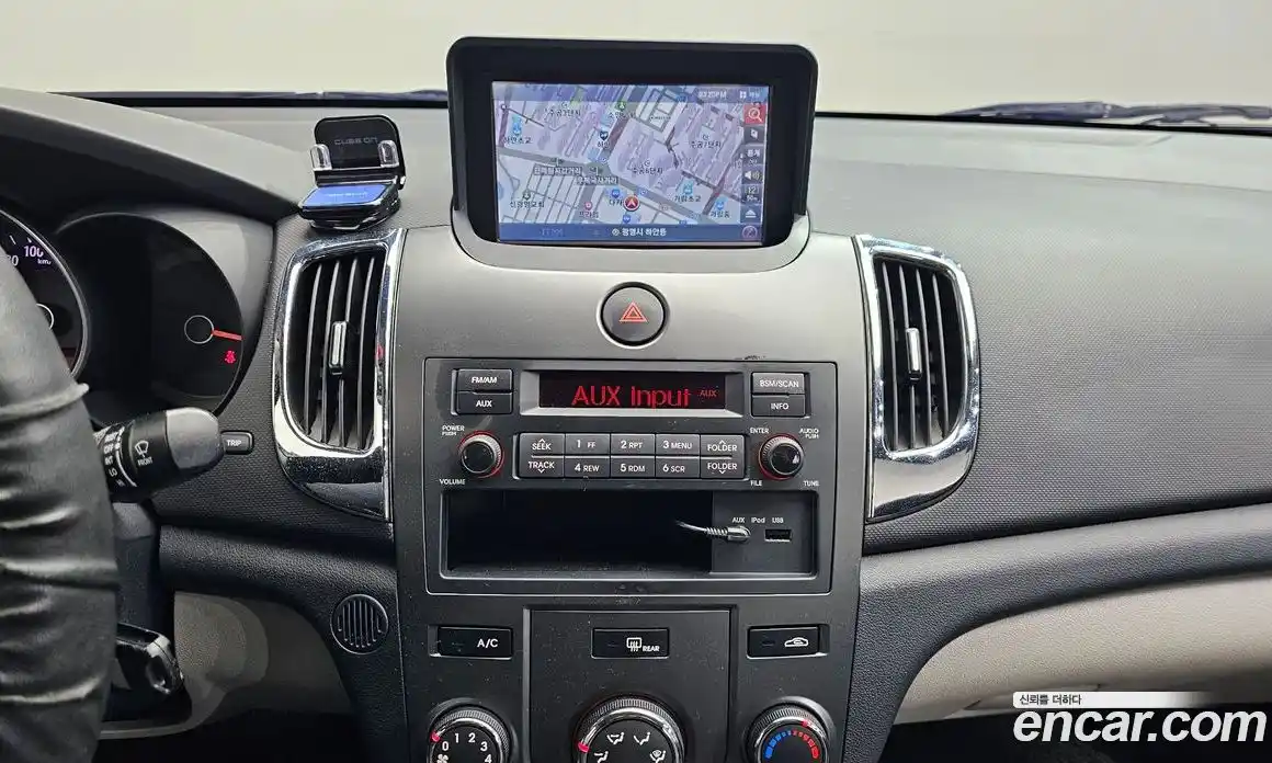 Kia Porte 2011 1.6 Автомат в Москве № 338500, фото 16