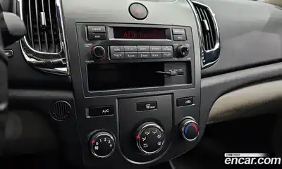 Kia Porte 2011 1.6 Автомат в Москве № 338500, миниатюра 7