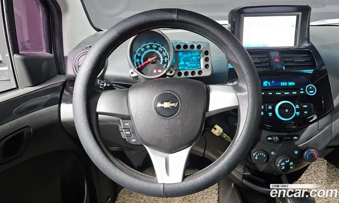 Chevrolet Spark 2012 1.0 Автомат в Москве № 36773, фото 15