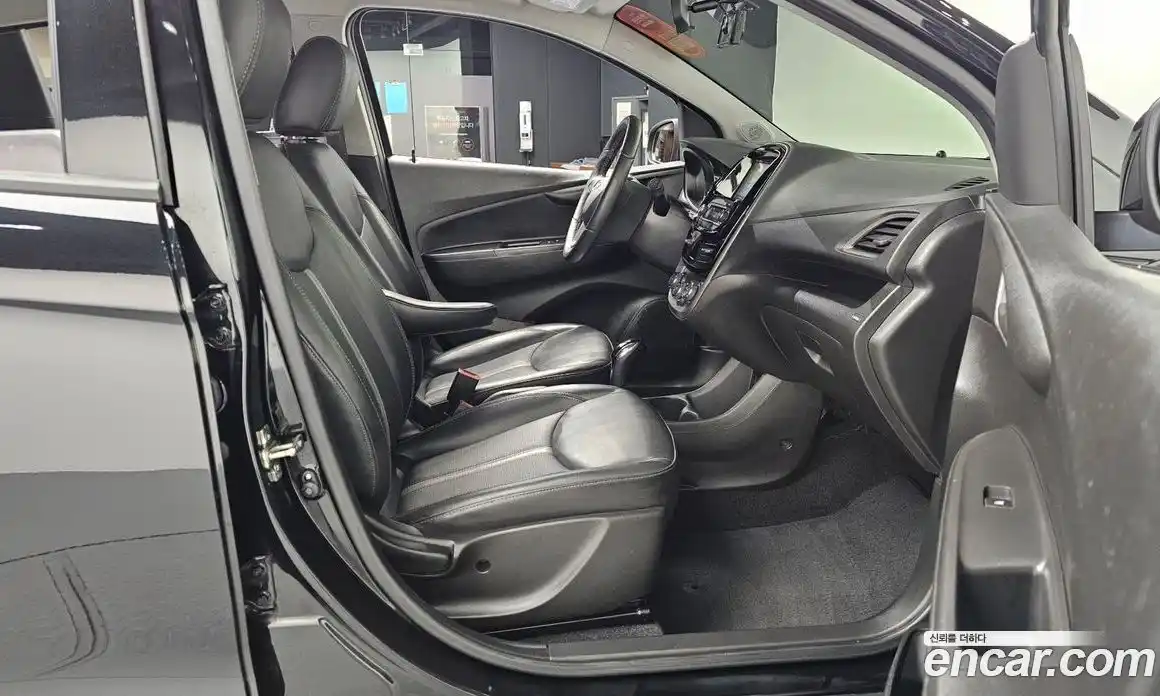 Chevrolet Spark 2020 1.0 Автомат в Москве № 37859, фото 16