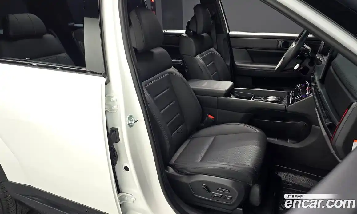 Hyundai Santa Fe 2024 1.6 Автомат в Москве № 3851, фото 13