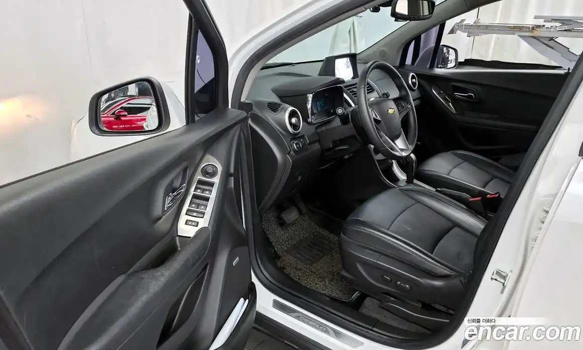 Chevrolet Trax 2016 1.4 Автомат в Москве № 39138, фото 8