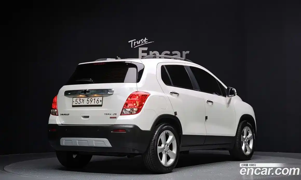Chevrolet Trax 2016 1.4 Автомат в Москве № 39138, фото 9