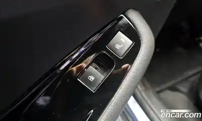 Chevrolet Orlando 2014 2.0 Автомат в Москве № 39705, миниатюра 11