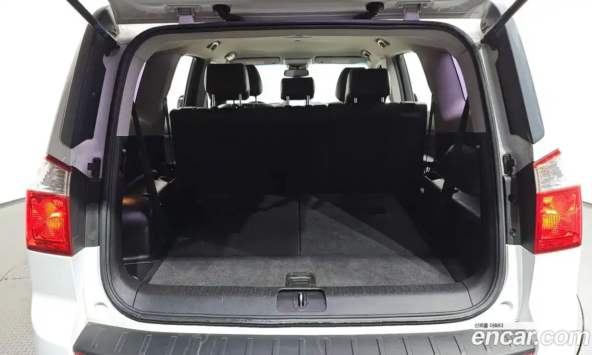 Chevrolet Orlando 2012 2.0 Автомат в Москве № 40410, фото 14