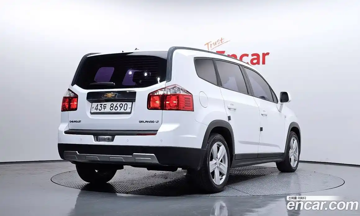 Chevrolet Orlando 2012 2.0 Автомат в Москве № 40410, фото 17