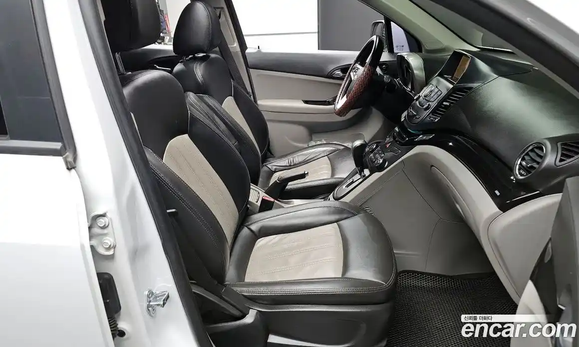 Chevrolet Orlando 2015 2.0 Автомат в Москве № 40855, фото 1