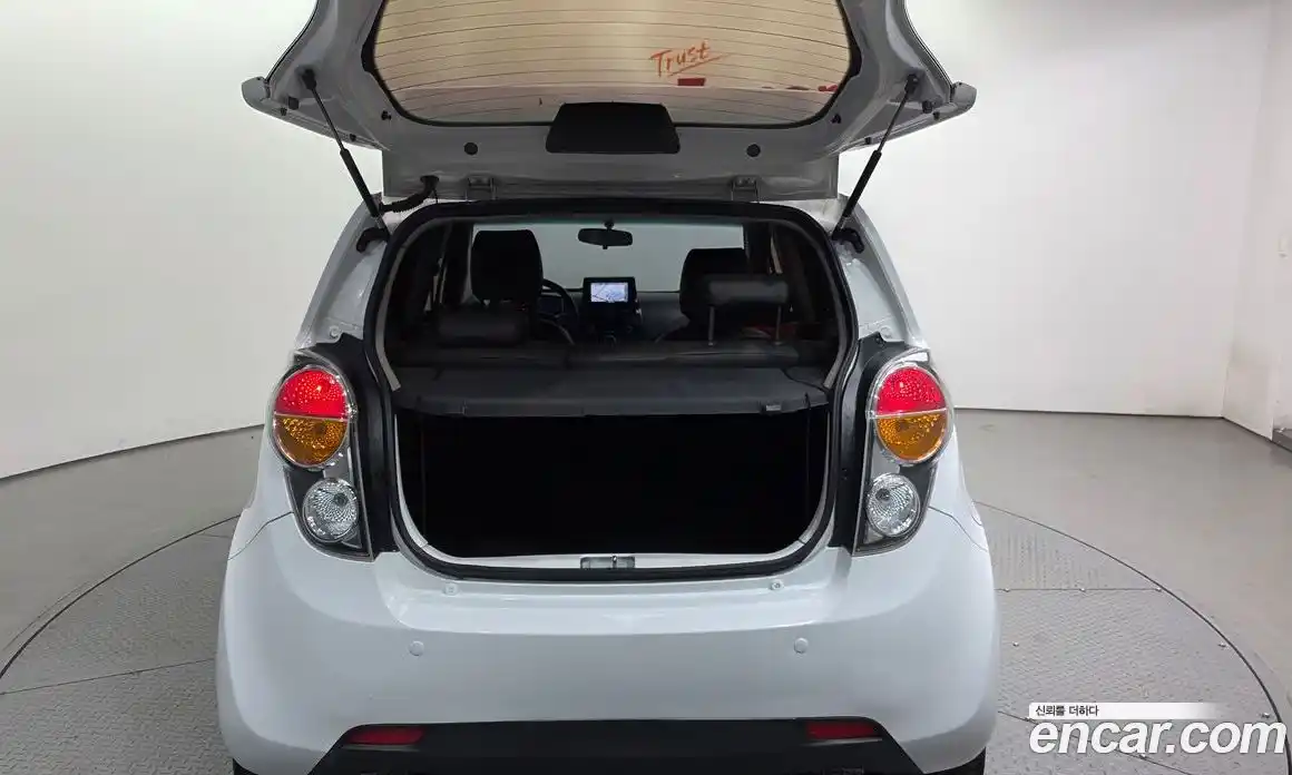 Chevrolet Matiz 2010 1.0 Автомат в Москве № 40888, фото 13