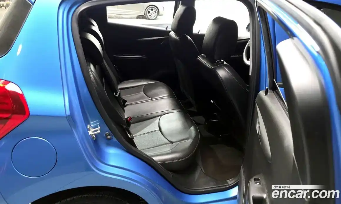 Chevrolet Spark 2017 1.0 Автомат в Москве № 42168, фото 16