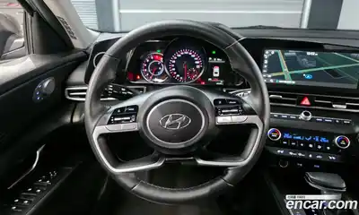 Hyundai Avante 2023 1.6 Автомат в Москве № 43810, миниатюра 8