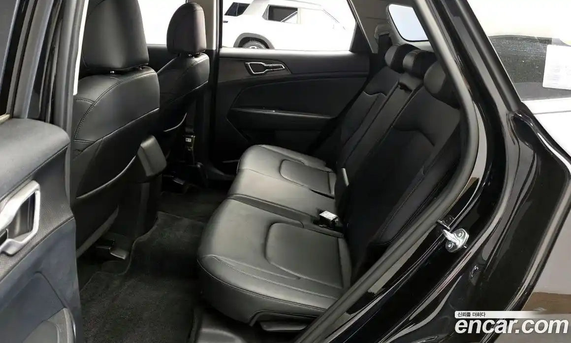 Kia Sportage 2023 1.6 Автомат в Москве № 50237, фото 11