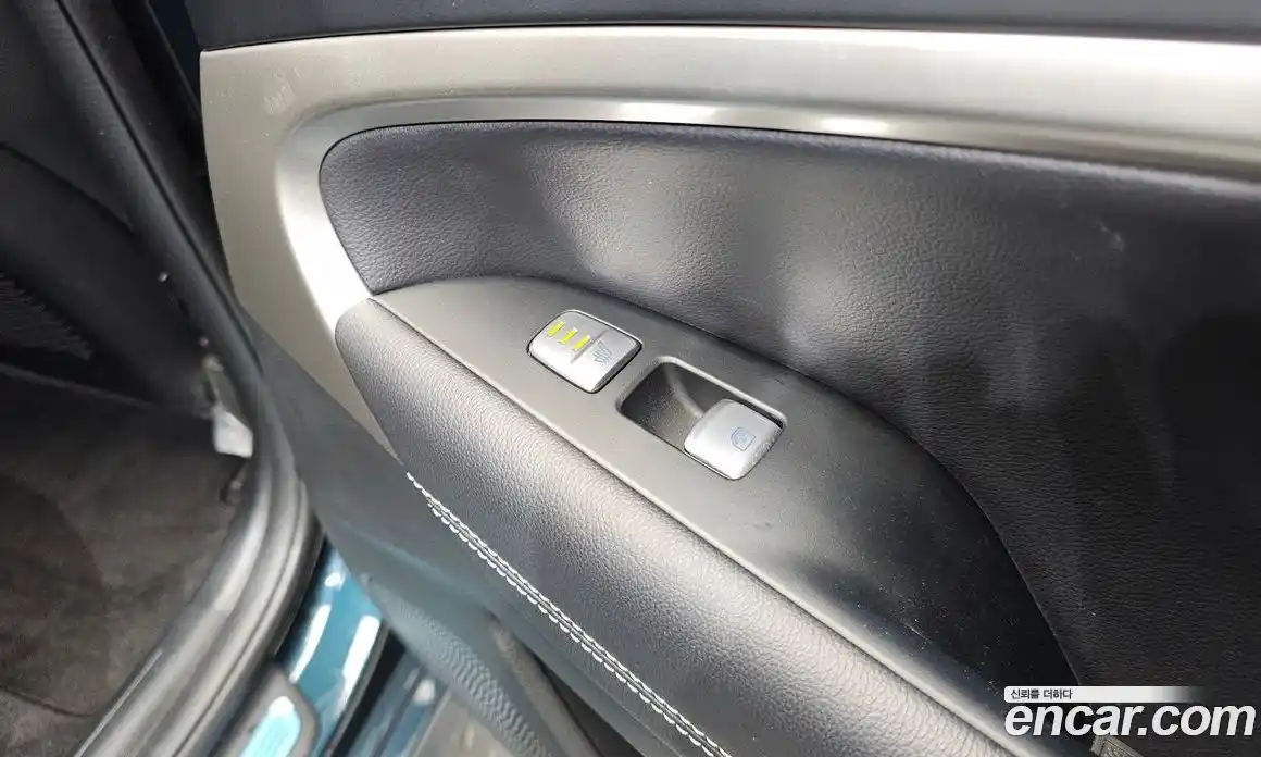 Genesis G70 2024 2.5 Автомат в Москве № 57300, фото 20