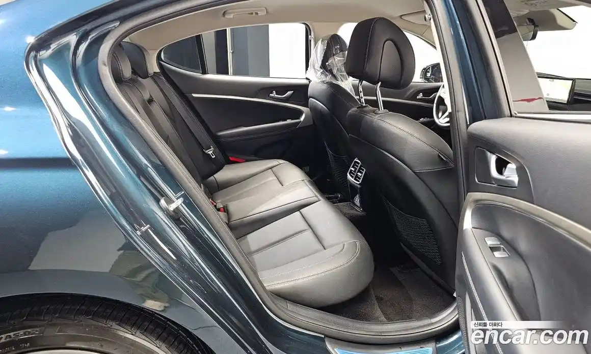 Genesis G70 2024 2.5 Автомат в Москве № 57300, фото 4