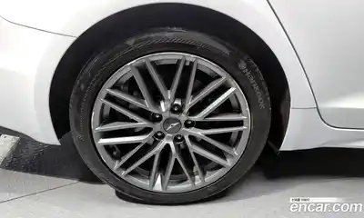 Genesis G70 2018 2.0 Автомат в Москве № 58419, миниатюра 12